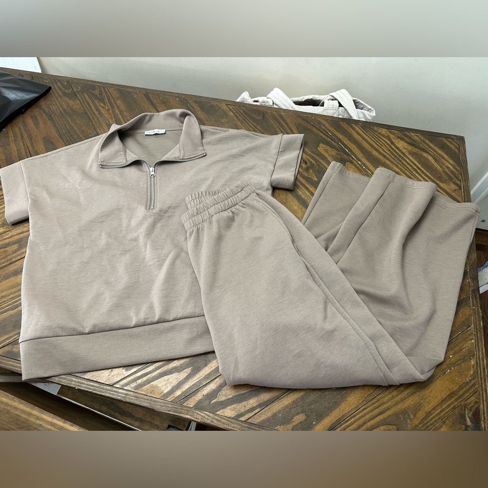 Zenana Outfitters Taupe Casual Set